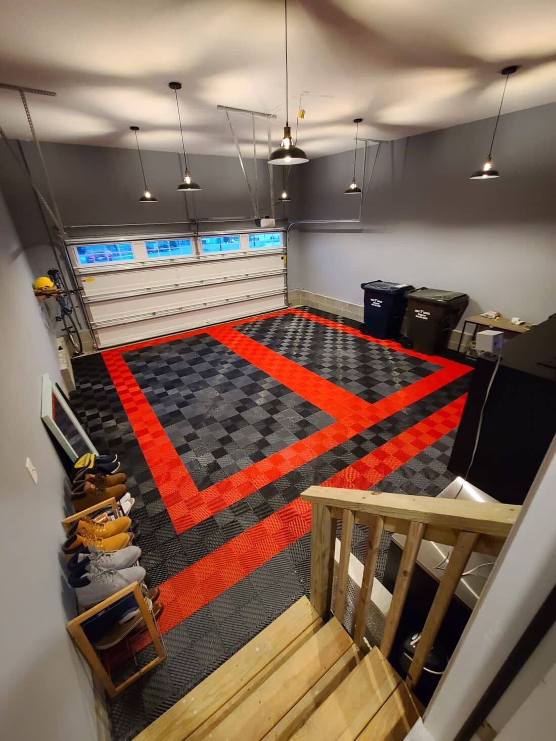 Bird's eye view of TrueLock HD Ribbed garage with red, graphite, and black garage floor tiles.