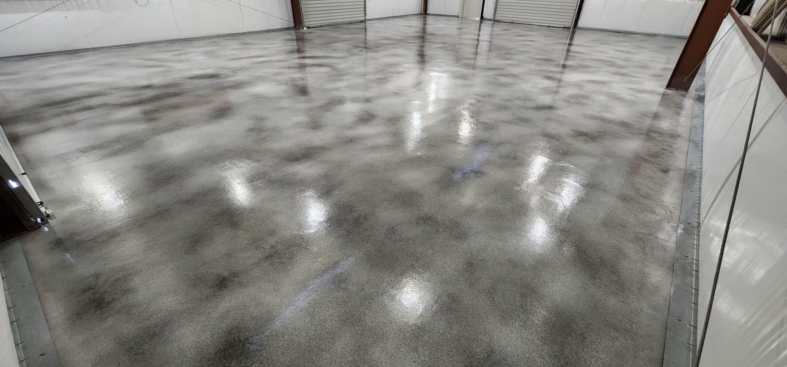 How To Avoid Lingering Odors & Smells When Installing a Polyurea Garage Floor Coating System