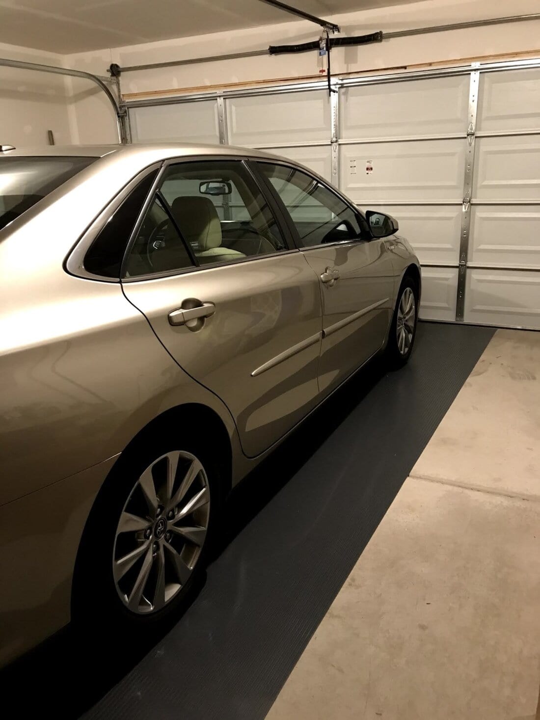 BLT Black Ribbed Garage Flooring