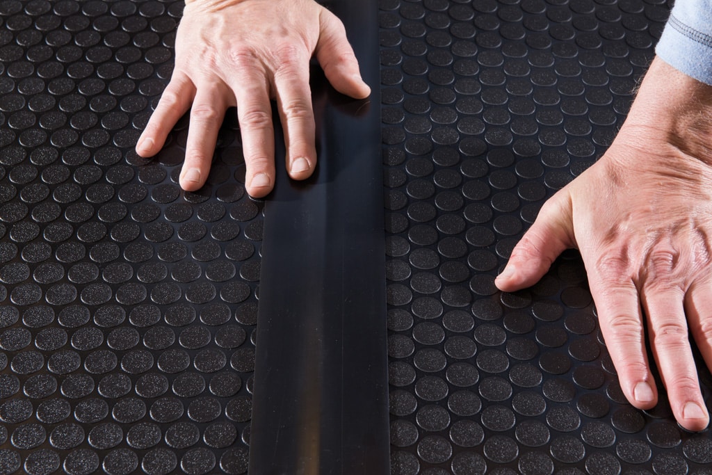 Small Coin Garage Floor  Mats
