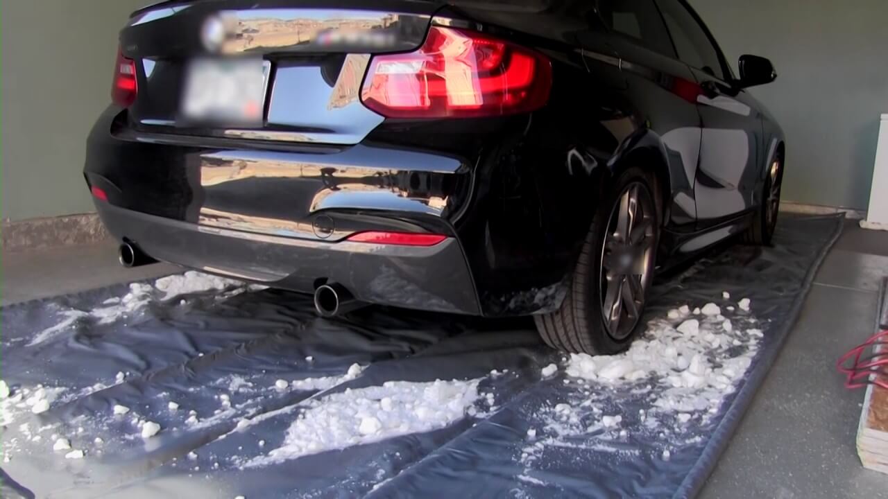 The Best Garage Floor Containment Mats for Winter