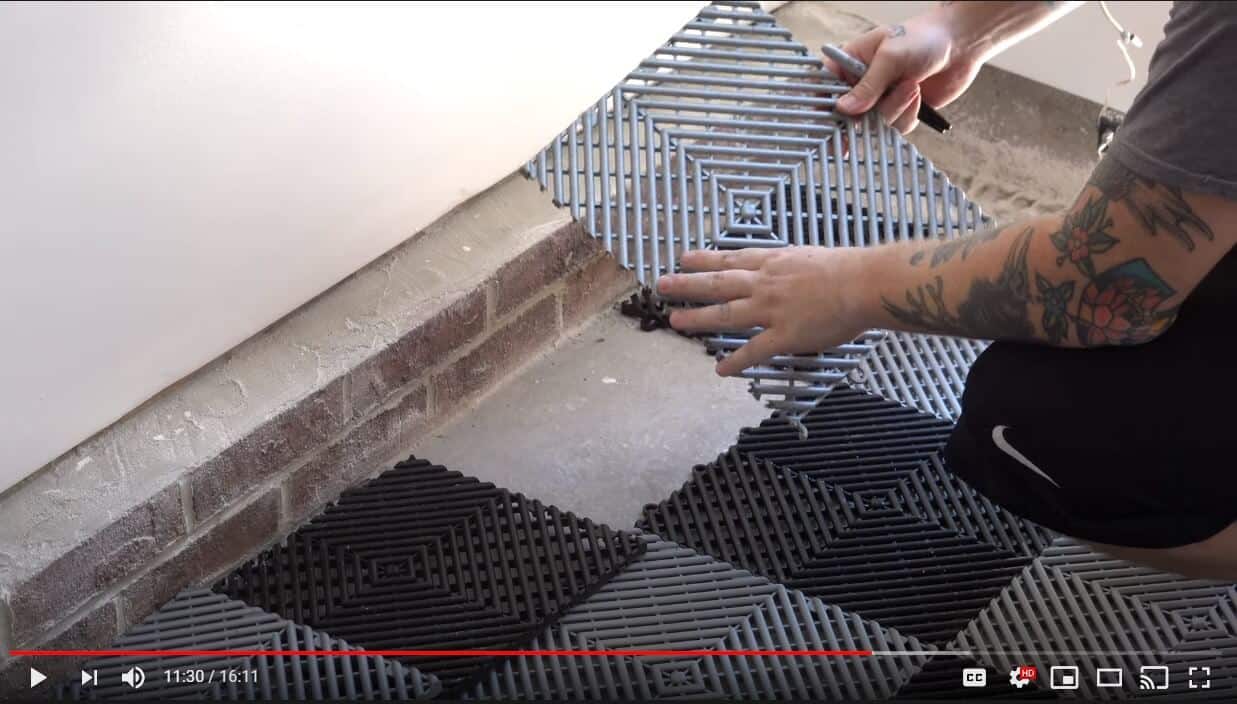 Installation Video: RaceDeckÂ® Free-Flow Tiles