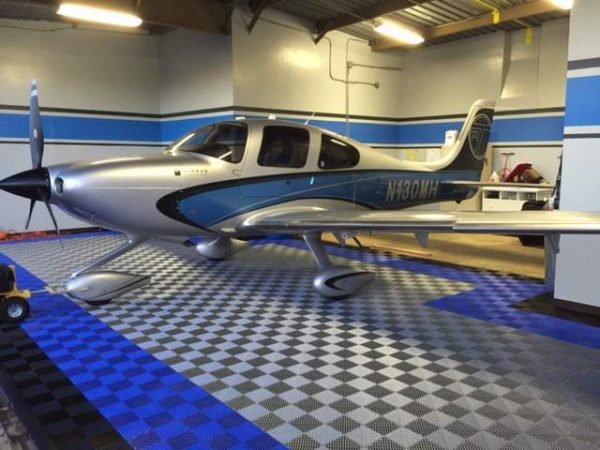 RaceDeck Free-Flow® Tiles