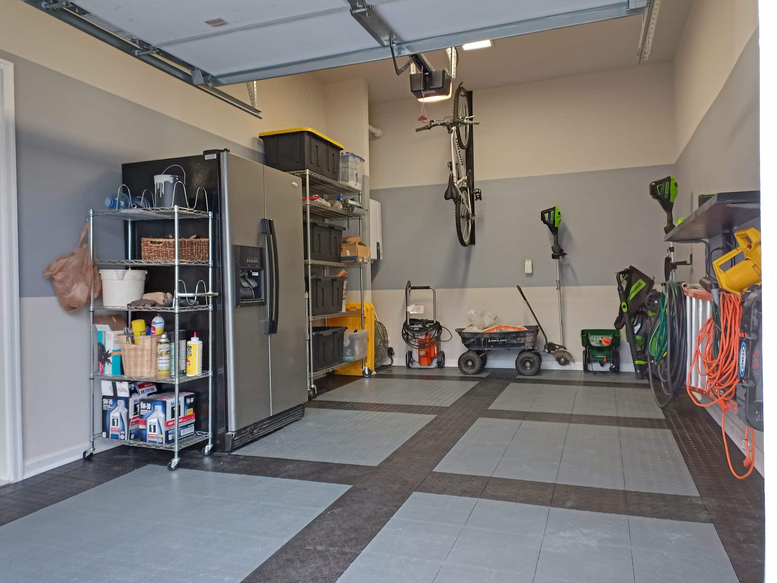 Jim's Diamond Garage Floor TIle
