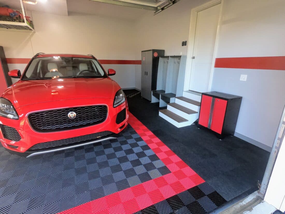 Red Car on Free-Flow tiles