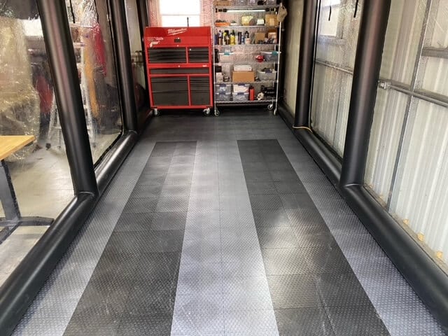 Tiles in Car Capsule