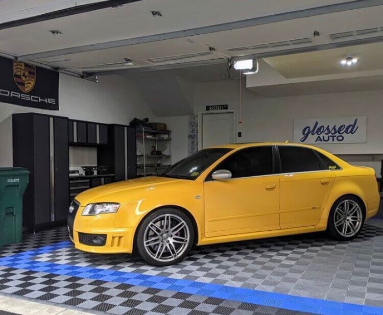 Ribbed garage floor tiles