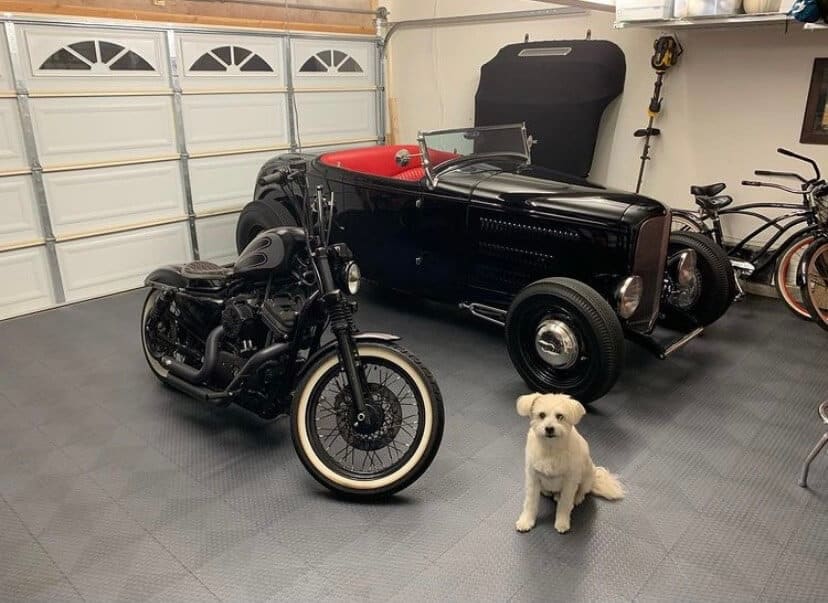 Small coin tiles with Car and motorcycle