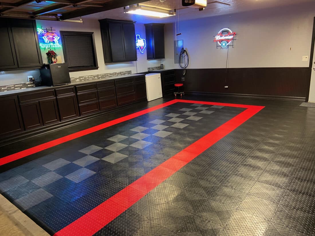Black and Grey TrueLock HDXT Diamond Tiles