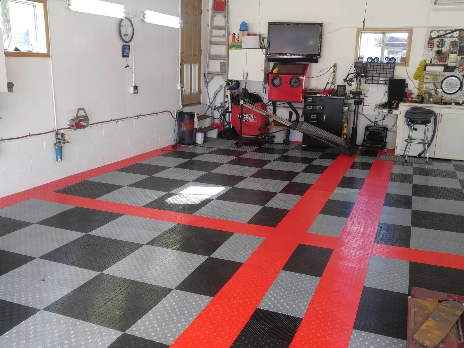 side to side view hd diamond tiles for garge