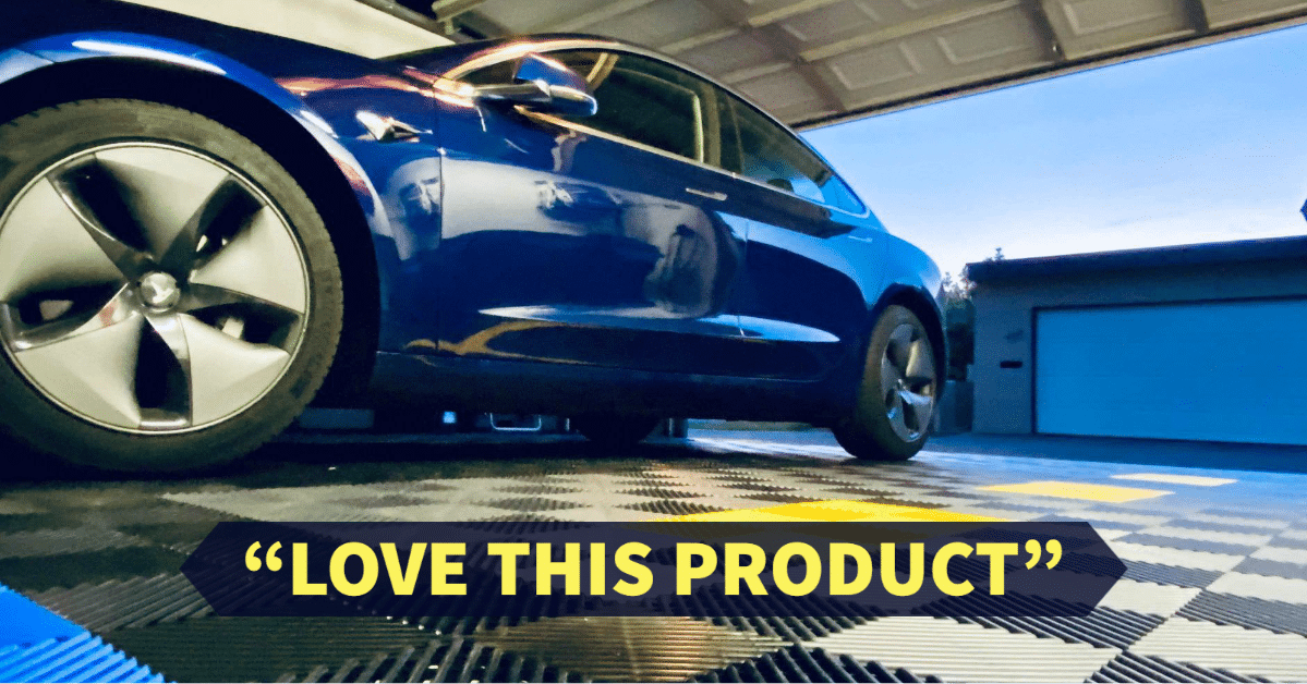 Janice’s Gorgeous RaceDeckÂ® Free-Flow Garage